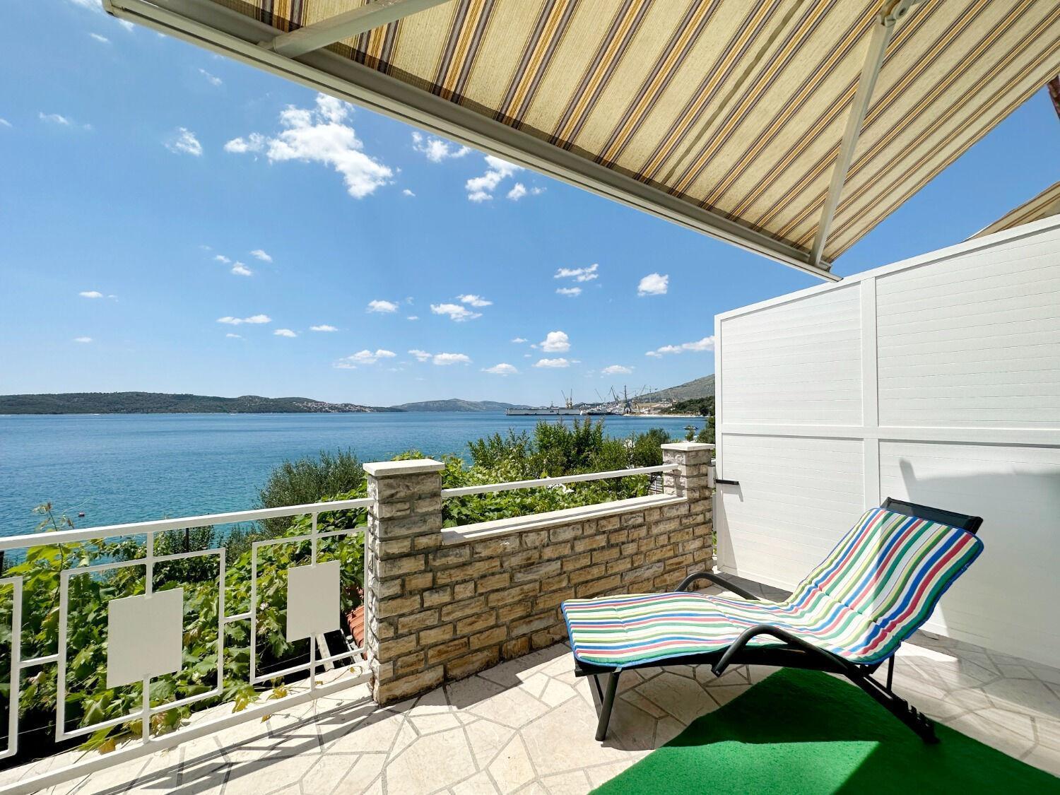 Apartments Mihaela Trogir Exteriör bild