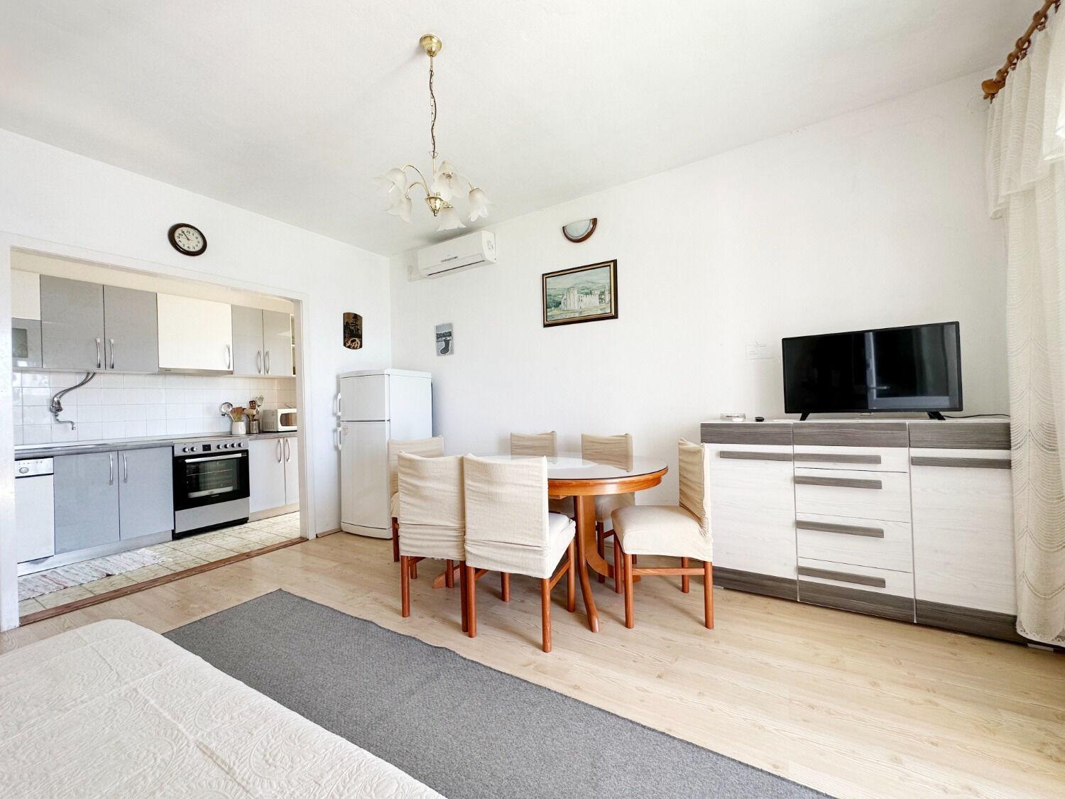 Apartments Mihaela Trogir Exteriör bild